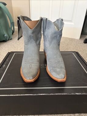 Lucchese Elena Light Blue Suede Western Ankle Boots